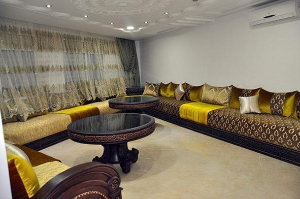 נאדור Hotel Beautiful מראה חיצוני תמונה