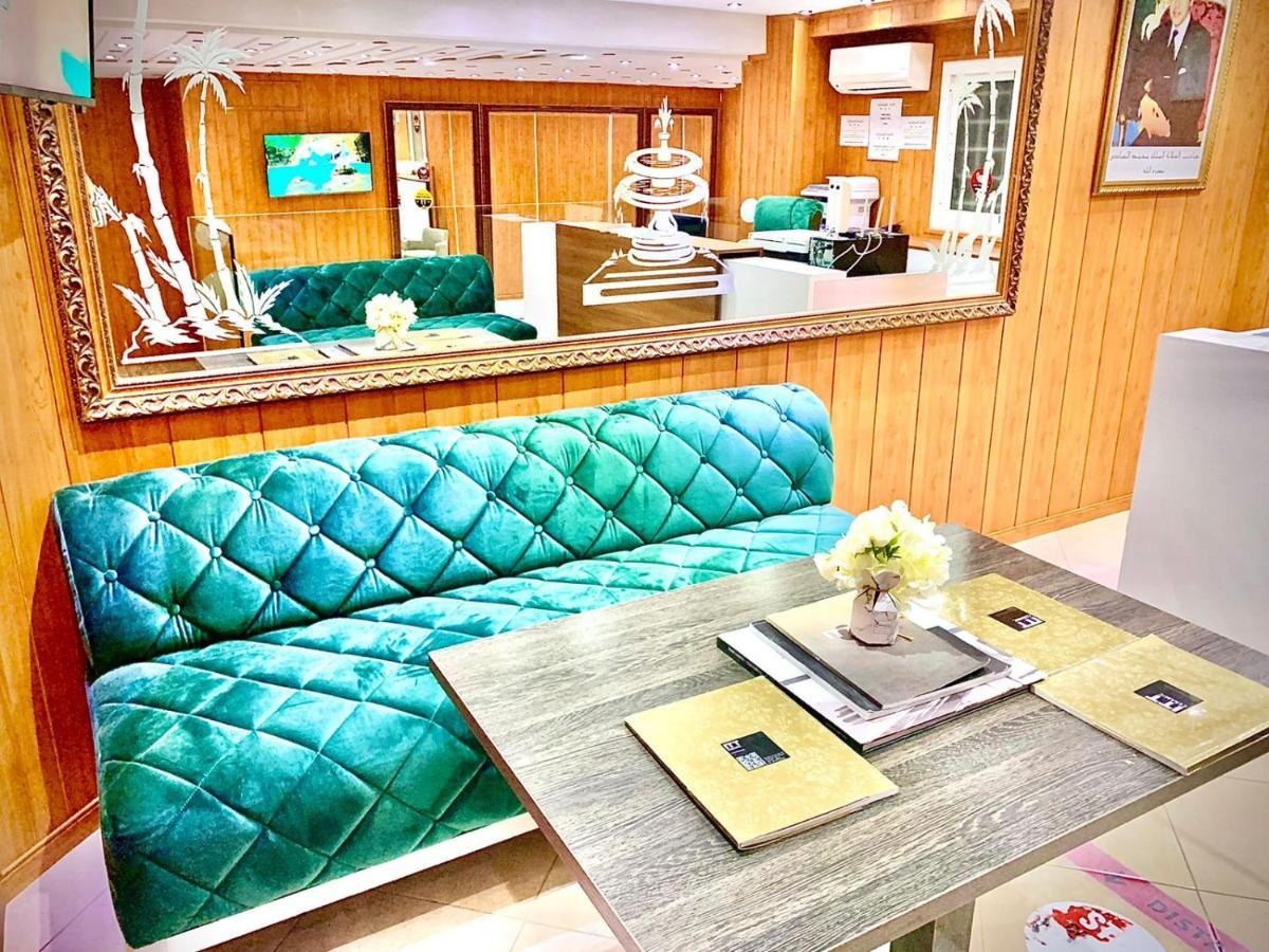 נאדור Hotel Beautiful מראה חיצוני תמונה