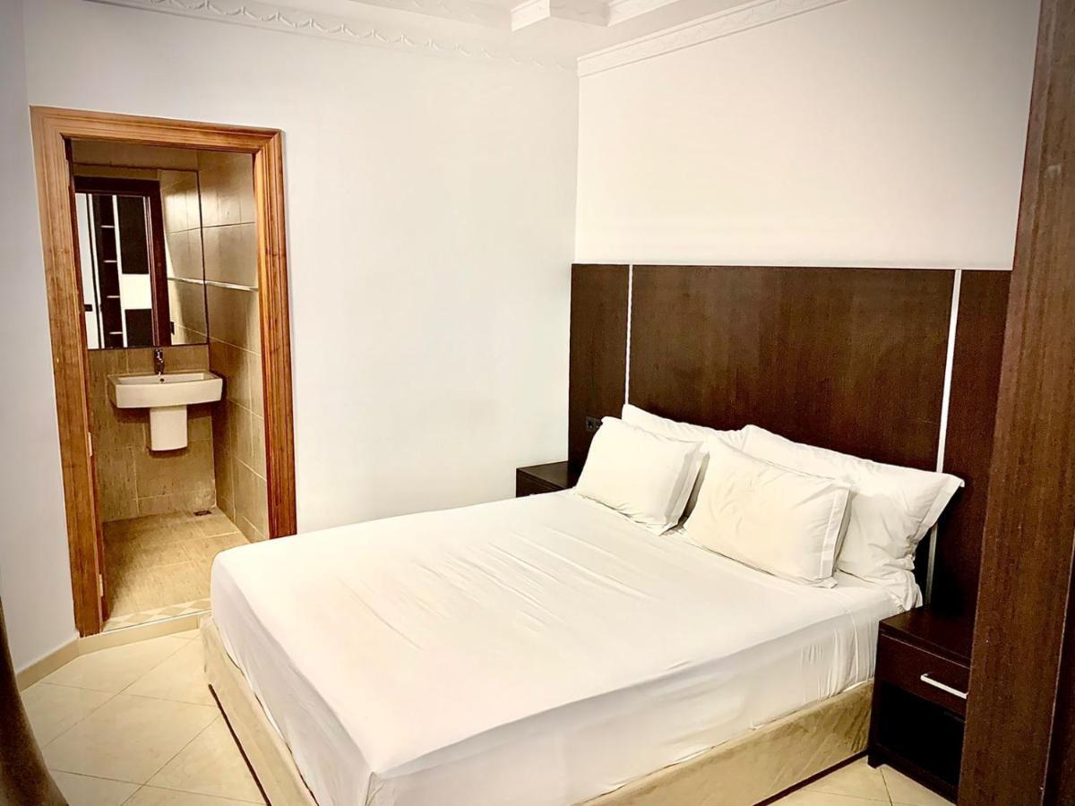 נאדור Hotel Beautiful מראה חיצוני תמונה